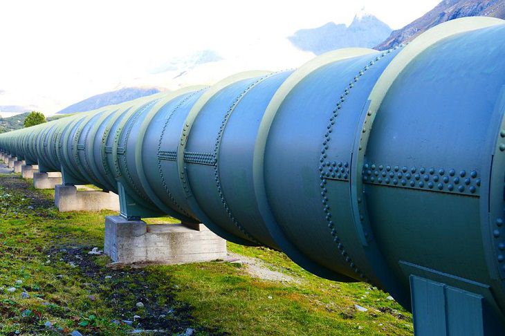 В Германии начали строить трубопровод от терминала СПГ до газохранилища трубопровод