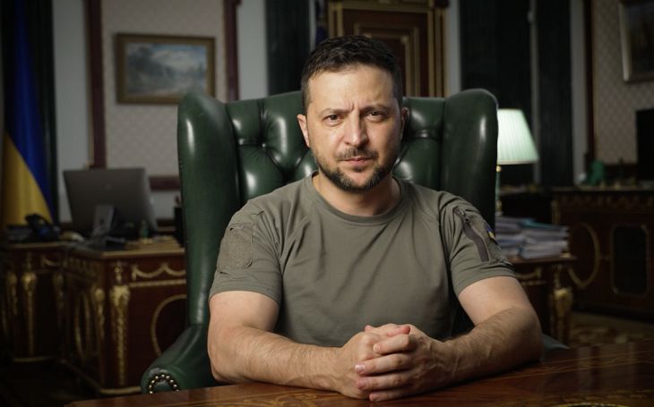 Зеленский подписал указ о введении санкций против 606 российских политических деятелей Владимир Зеленский