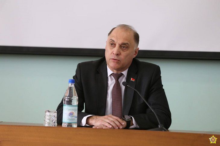 Александр Вольфович