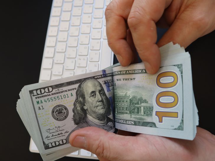 Доллар вновь потерпел неудачу: итоги валютной недели в Беларуси