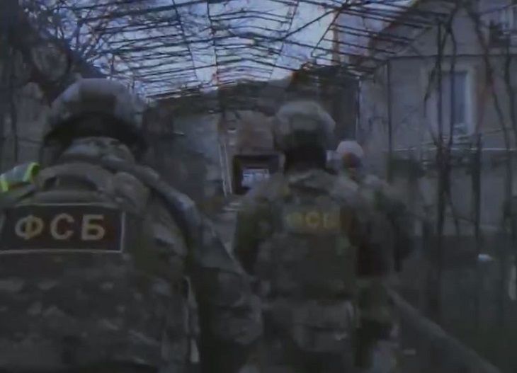 Фото террориста в брянске. Террористический акт в Брянске. Видео с пытавшимся устроить теракты в Брянске диверсантом.