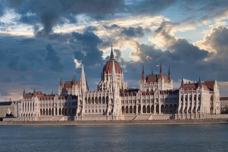парламент в Будапеште