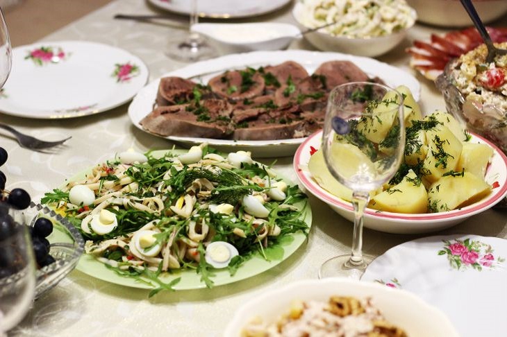 Праздничный стол 