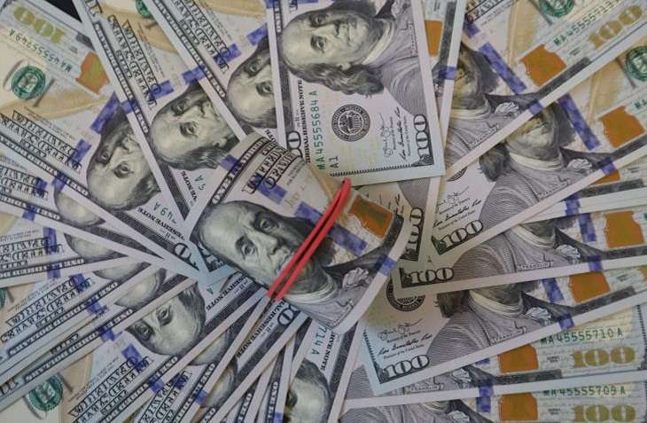 В Минске пенсионерка отдала мошенникам 42 тысячи долларов