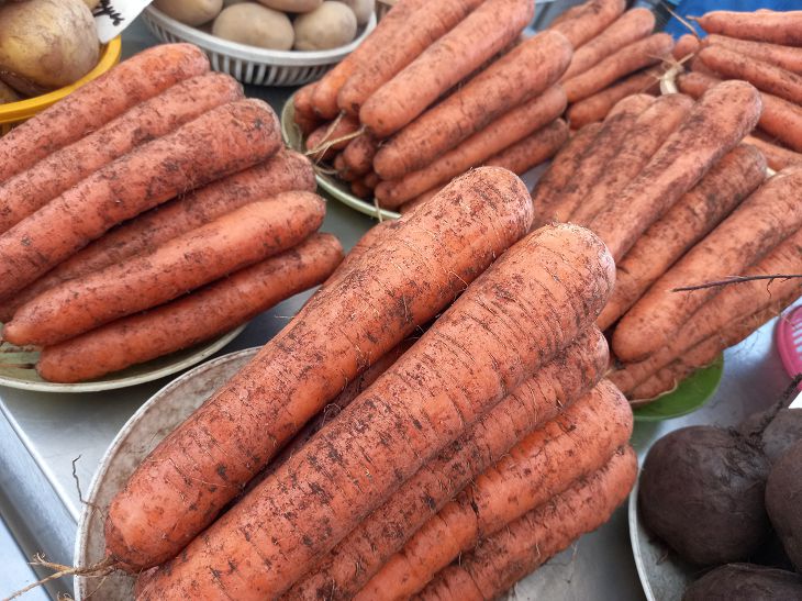 Секрет вкусного плова: вот что нужно сделать с морковкой морковь