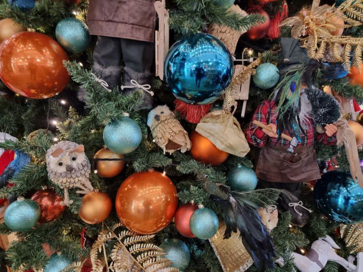 Украшения Праздник