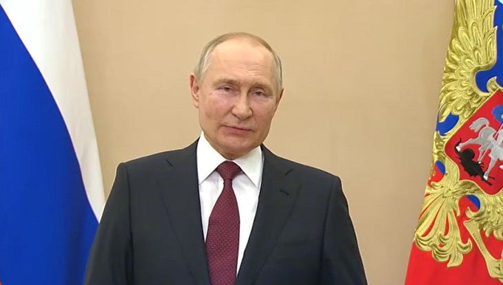 Путин обвинил Запад в поощрении геноцида и террора в Донбассе Путин