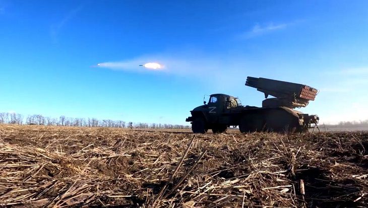 Минобороны РФ сообщает: российские войска освободили Соледар военные