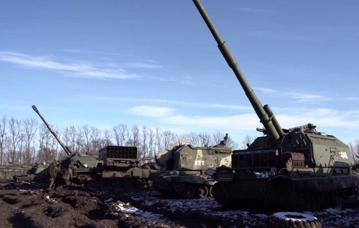 Артиллеристы России накрыли группу украинских диверсантов военные