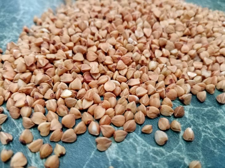 Простой соус для гречки, который сделает ее потрясающе вкусной даже без мяса Гречка