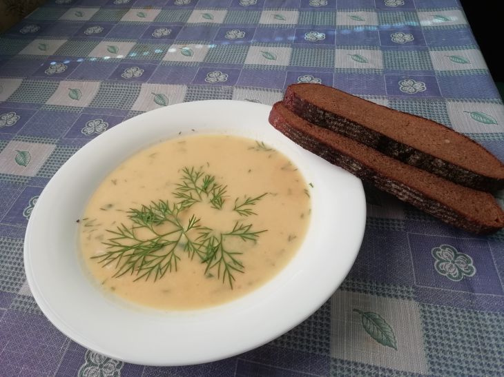 Как сохранить насыщенный цвет зелени в супе: совет, который пригодится всем без исключения Тарелка супа