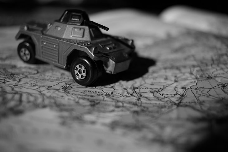 Экс-главы Госдепа и Пентагона: Россия не отдаст новые регионы Игрушка Карта