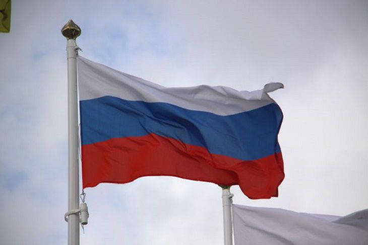 Внук де Голля рассказал о заговоре Запада против России флаг