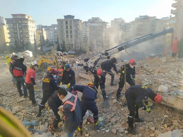 Число погибших в результате землетрясений в Турции превысило 40 тысяч
