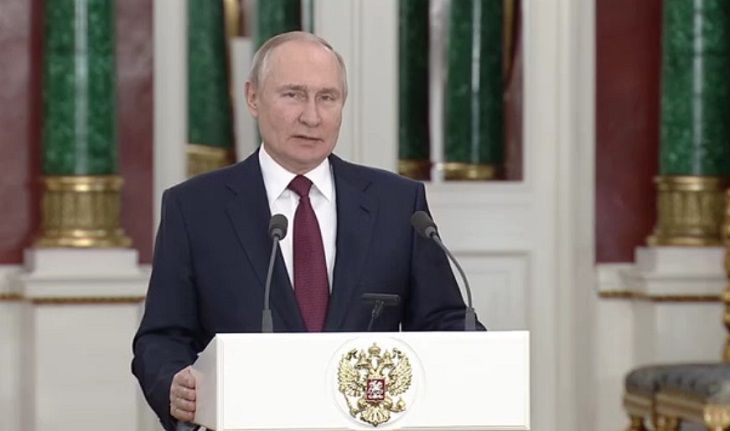 Путин опубликовал статью в китайской газете Путин