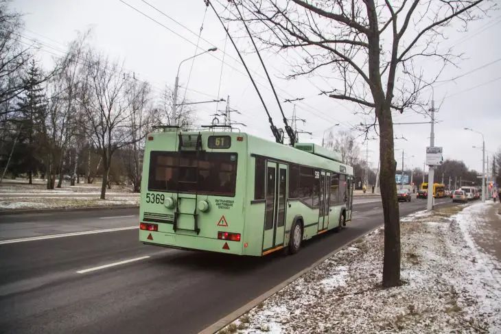 В Минске уточнен перечень тех, кто может бесплатно ездить на транспорте