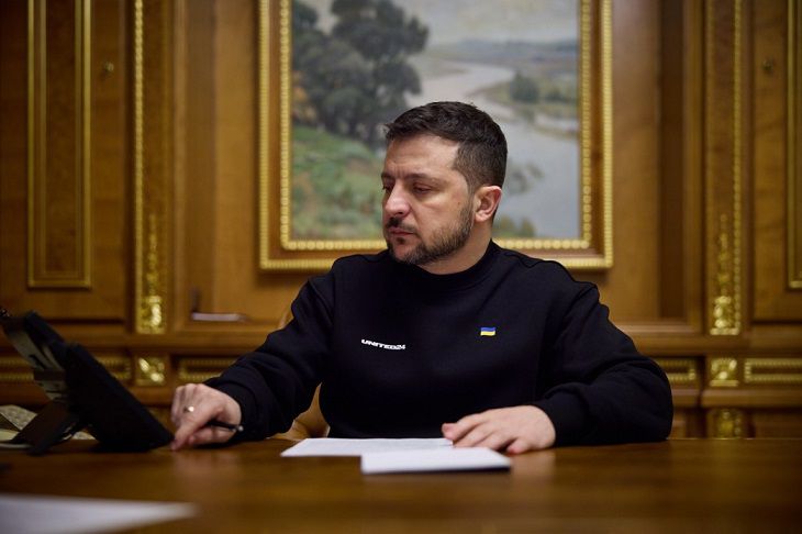 На сайте Зеленского появилась петиция с призывом разместить в Украине ядерное оружие США Владимир Зеленский