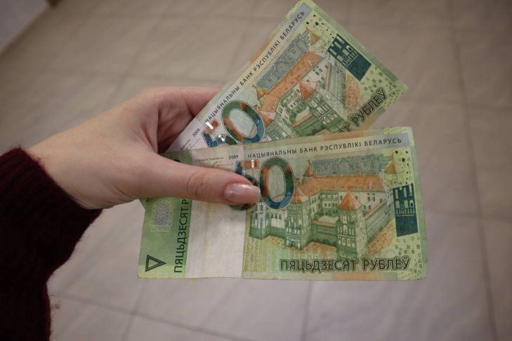 В Беларуси операторам сотовой связи разрешат выдавать займы деньги
