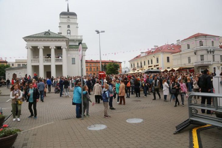 Стало известно, когда в Минске пройдут пасхальные ярмарки и чем порадуют горожан люди