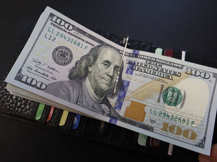 Эксперты озвучили прогноз курса доллара к лету 2023 года доллары