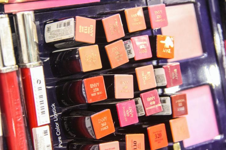 Губная помада