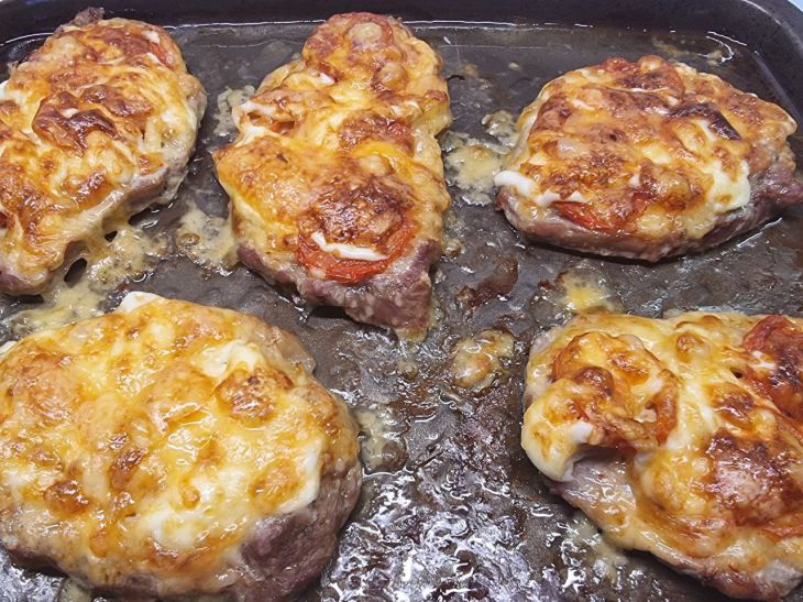 Свинина больше не будет жесткой: поварская хитрость для нежного и сочного мяса Свинина