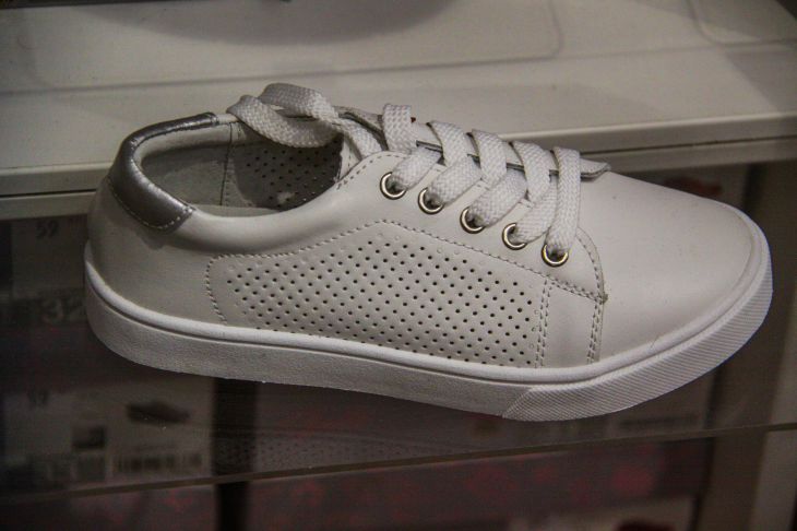 Обувь Кроссовки