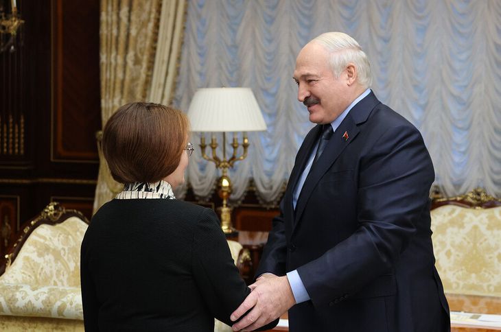 Лукашенко ответил, когда введут единую валюту с Россией