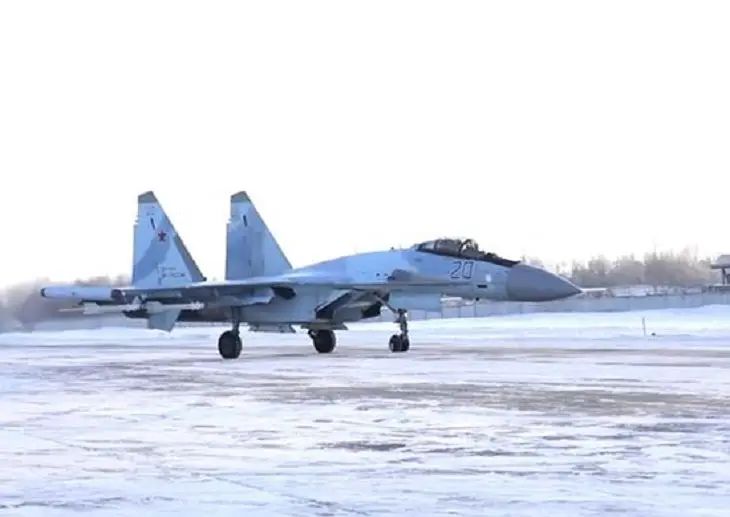 Два истребителя РФ сопроводили два бомбардировщика ВВС США над Балтикой