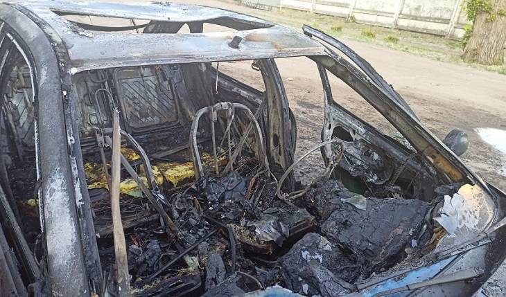 19-летний минчанин поджег автомобиль и повредил еще 15 машин в Бобруйске машина