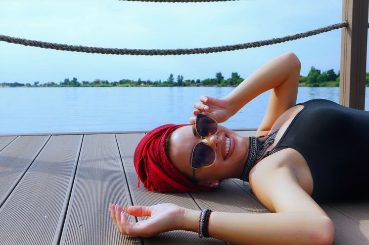 Психолог дал 5 советов, как избавиться от тоски девушка