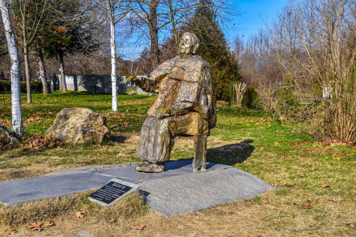 Пророчество о финале конфликта - понятно, чем все закончится Ванга Памятник