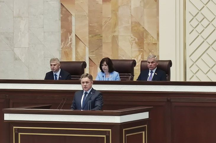 Замглавы правительства Беларуси рассказал, как спортсменов возвращают на международные соревнования Петришенко