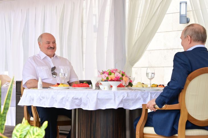 Лукашенко предложил еще более укрепить ЕАЭС: готовится план действий в условиях санкций