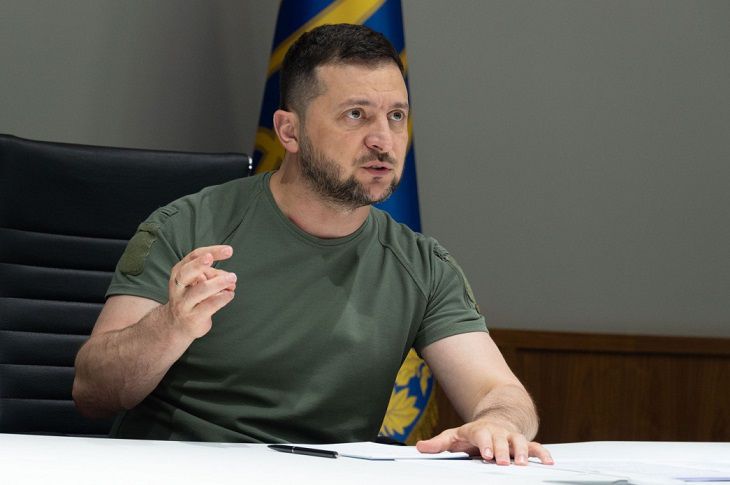 Politico: заявление Зеленского о позиции НАТО по Украине возмутило западных дипломатов Владимир Зеленский