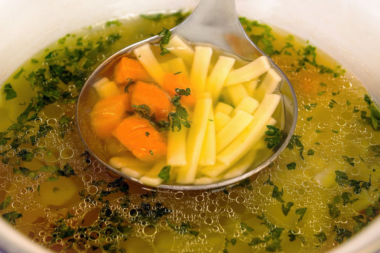 Why your chicken broth isn't clear: A few hacks to know broth