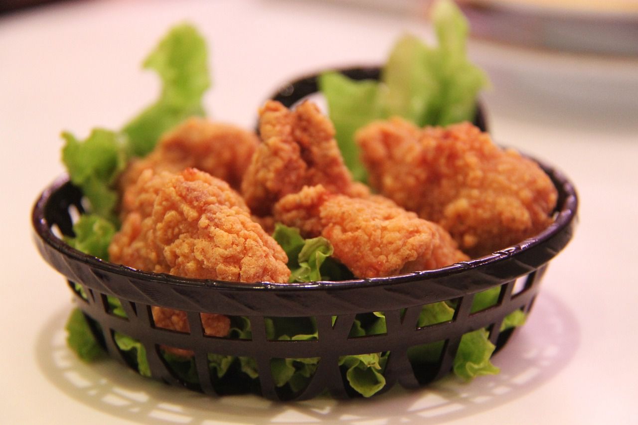 A perfect portion of white meat for an adult: Eat healthily chicken