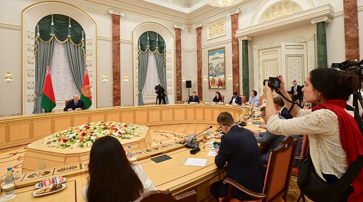 Лукашенко: у России нет необходимости взрывать Запорожскую АЭС Александр Лукашенко