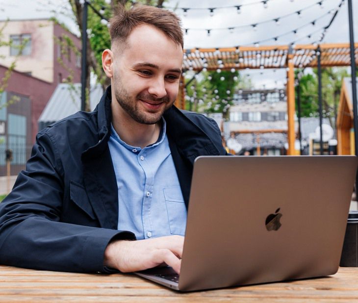 Как стать IT-специалистом и кому это сфера подойдёт Эдвард Хомицкий