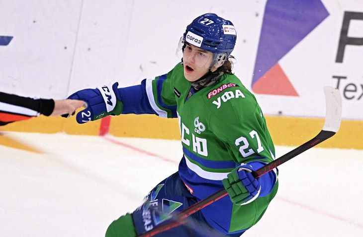 Умер 21-летний российский хоккеист Родион Амиров Амиров