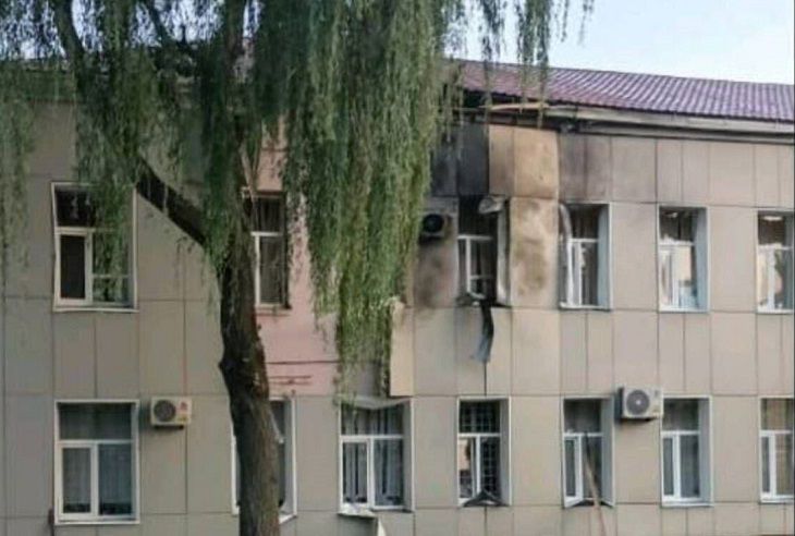 Украинский дрон упал на здание Следственного комитета в Брянске здание