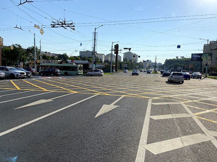 автомобиль