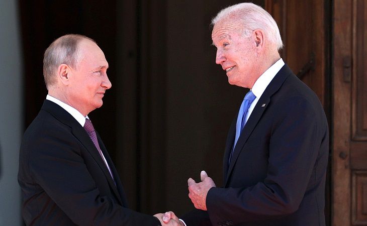 Блинкен допустил возможность встречи Байдена и Путина встреча