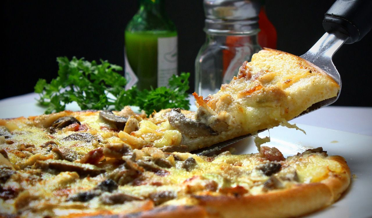 One bad day don't ruin your diet: Just go on pizza