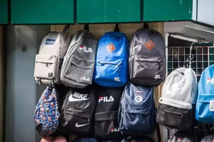 Как легко и быстро почистить рюкзак без стирки: простые правила Рюкзак