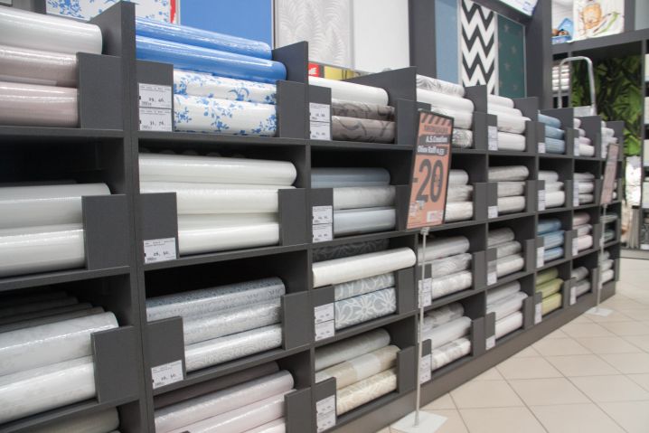 Обои в интерьере: вот какие рисунки и оттенки в тренде Обои Магазин