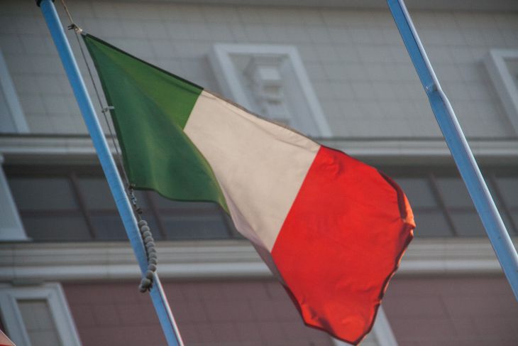Repubblica: у Италии нет оружия и средств на него для Украины флаг