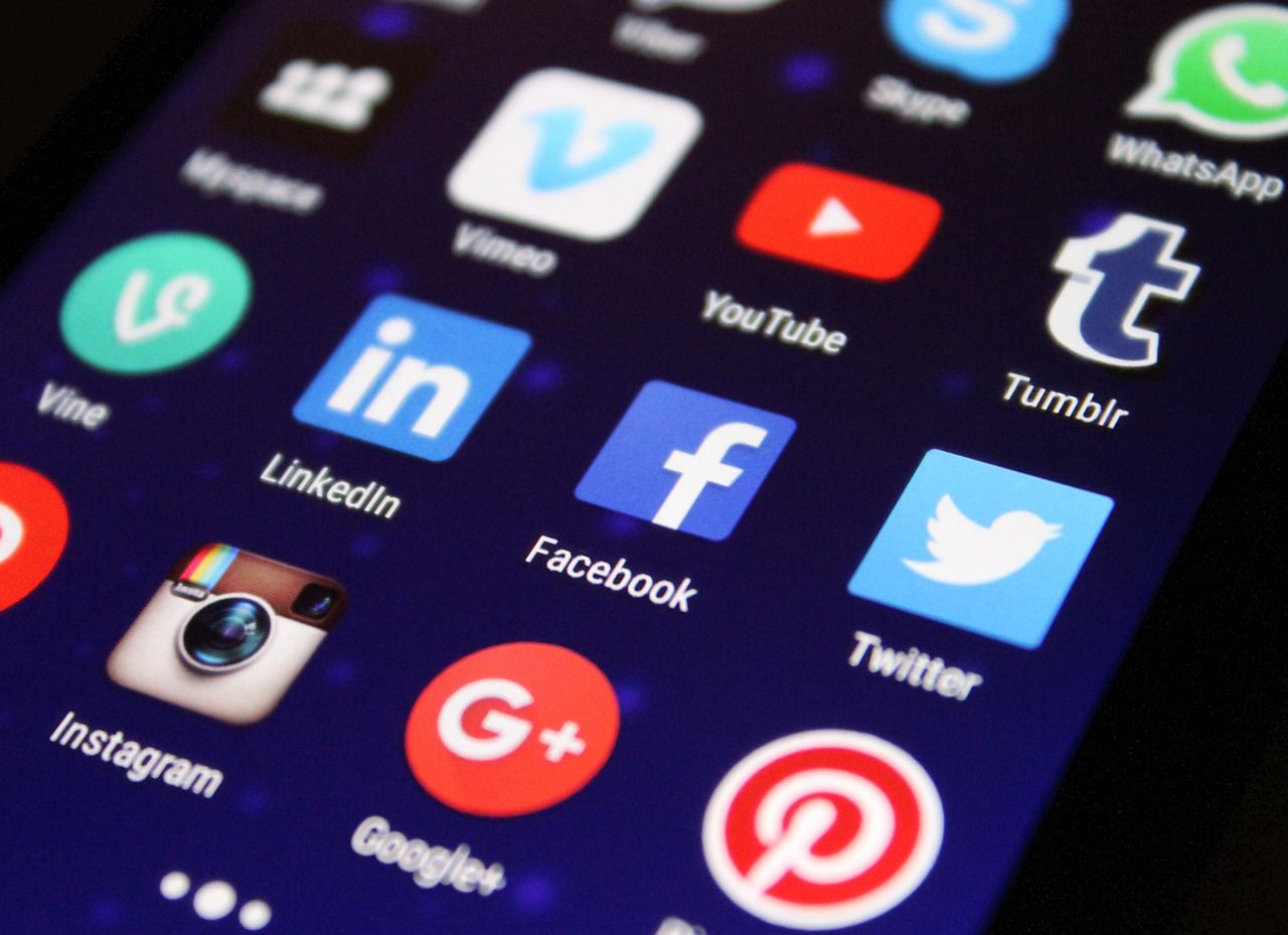 We all enjoy social media differently: A new study social media
