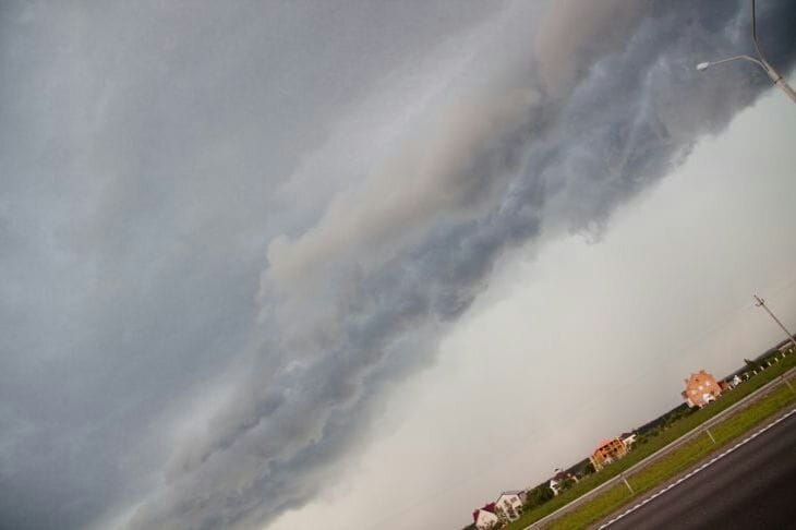 Возможен мокрый снег: объявлен оранжевый уровень опасности Небо