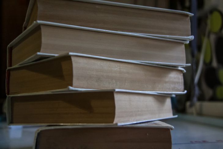 Британский словарь английского языка Collins Dictionary назвал слово 2023 года книга